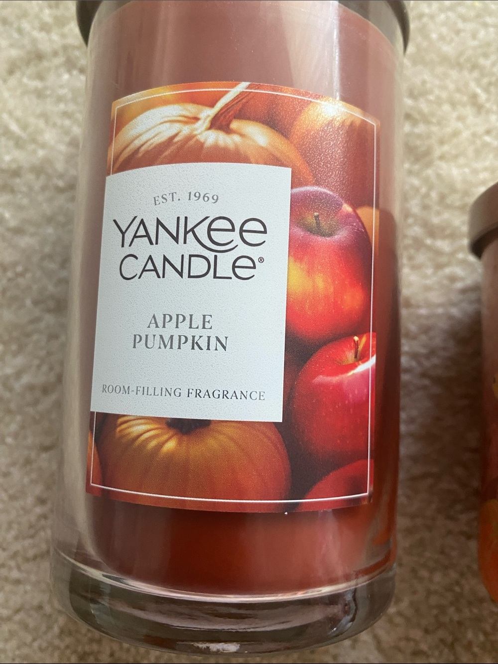 3 new candle bundle of Yankee candles! - Picture 2 of 6